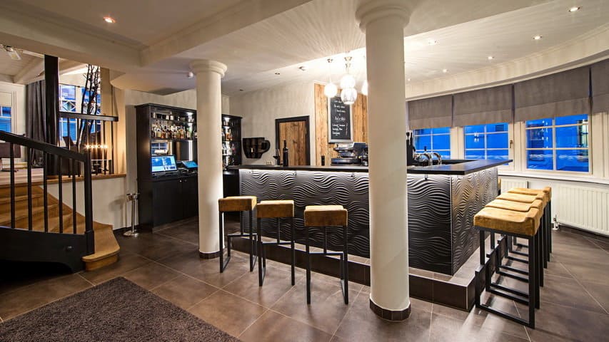 Skidsemester i Zell am See med Austria Travel - Hotel Heitzmann - Bar