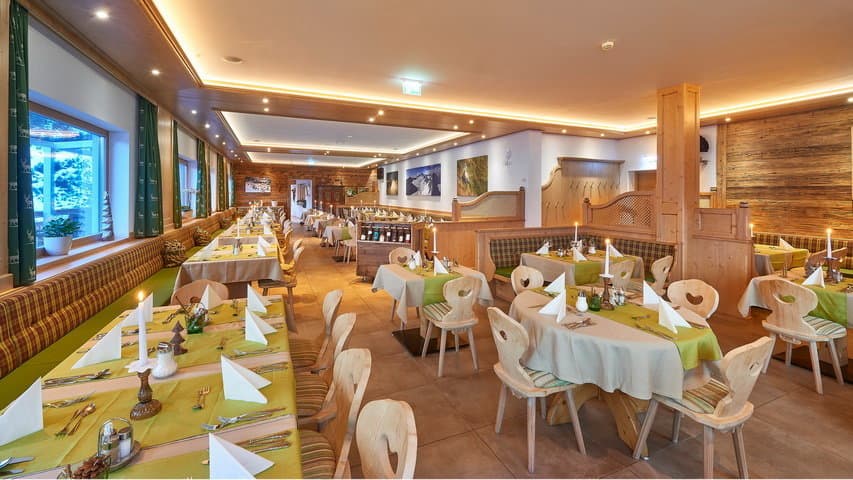 Skidsemester i Zell am See med Austria Travel - Gartenhotel Daxer - Restaurang A